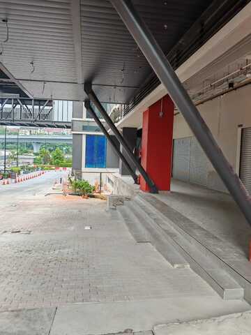 EMERALD 9 CHERAS image