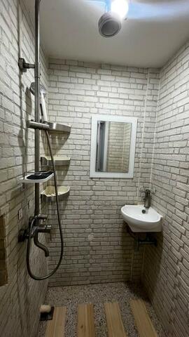 API API APARTMENT image