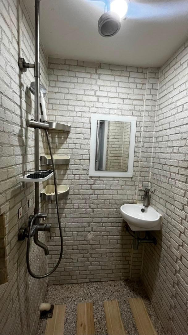 API API APARTMENT image
