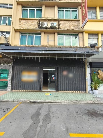 KAMPUNG AIR KOTA KINABALU  image