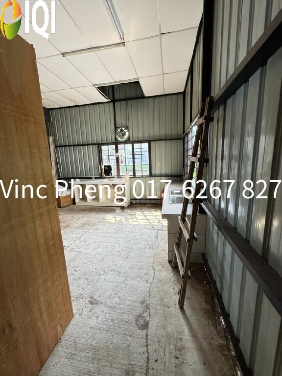 MAIN ROAD GROUND FLOOR END LOT Shop For Rent @ Kota Syahbandar Melaka image