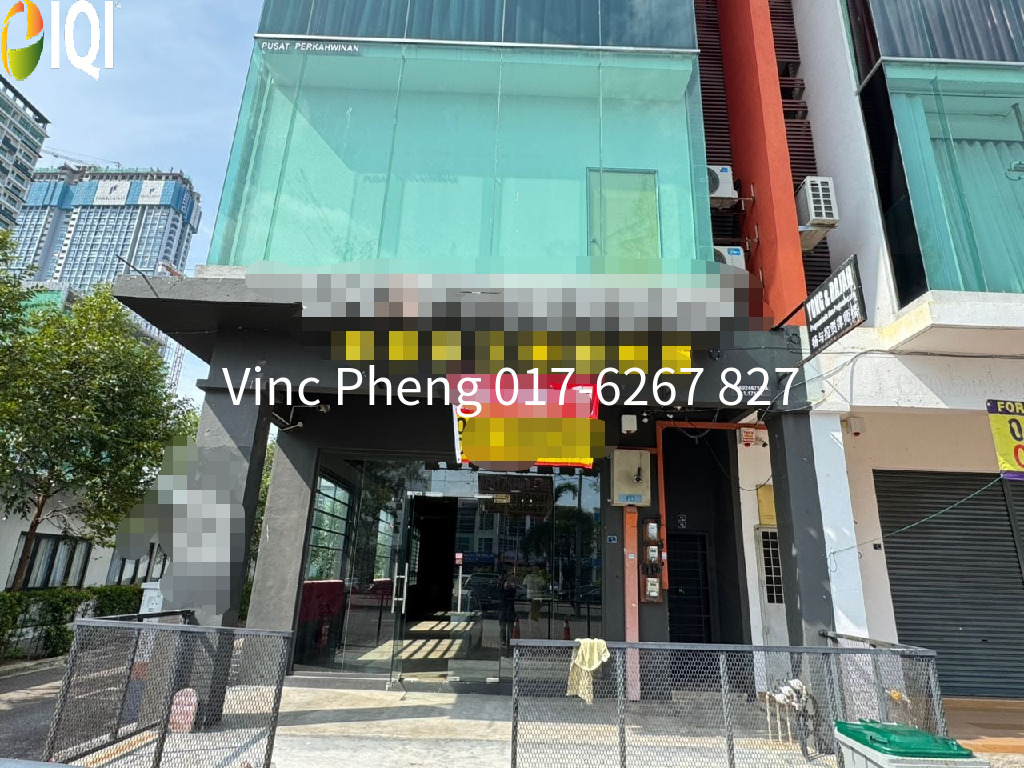 MAIN ROAD GROUND FLOOR END LOT Shop For Rent @ Kota Syahbandar Melaka image