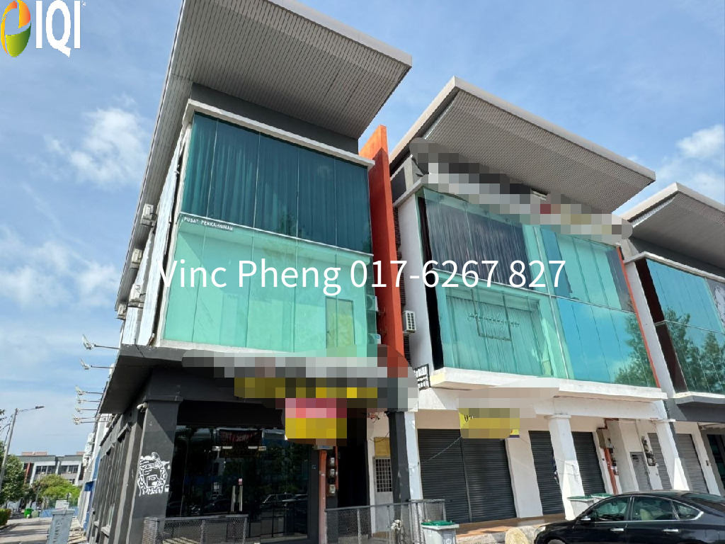 MAIN ROAD GROUND FLOOR END LOT Shop For Rent @ Kota Syahbandar Melaka image