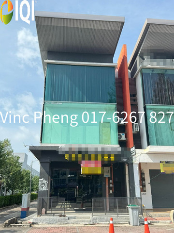 MAIN ROAD GROUND FLOOR END LOT Shop For Rent @ Kota Syahbandar Melaka image