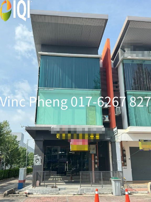 MAIN ROAD GROUND FLOOR END LOT Shop For Rent @ Kota Syahbandar Melaka image