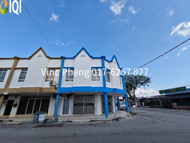 STRATEGIC CORNER Shop Facing Busy Commercial Area @ Malim Jaya Melaka image