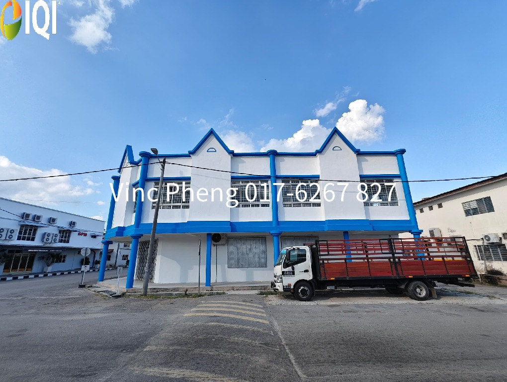 STRATEGIC CORNER Shop Facing Busy Commercial Area @ Malim Jaya Melaka image