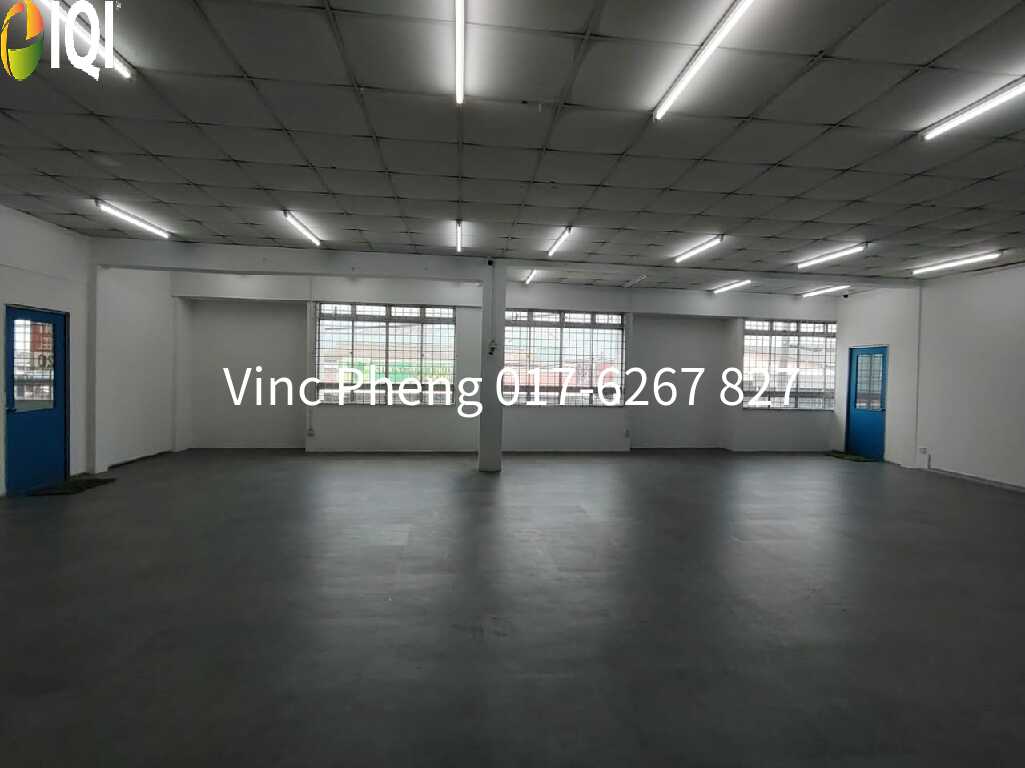 STRATEGIC CORNER Shop Facing Busy Commercial Area @ Malim Jaya Melaka image