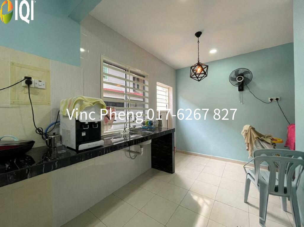 WELL-MAINTAINED Double Storey Terrace @ Paya Rumput Indah image