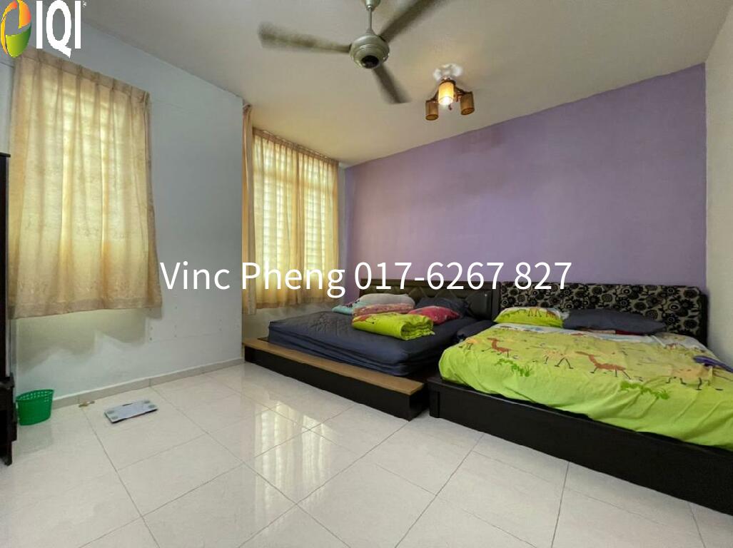 WELL-MAINTAINED Double Storey Terrace @ Paya Rumput Indah image