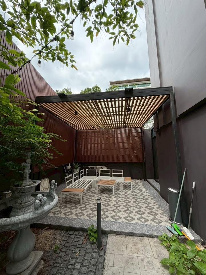Luxury Townhome for Sale | Residence Sukhumvit 65 image