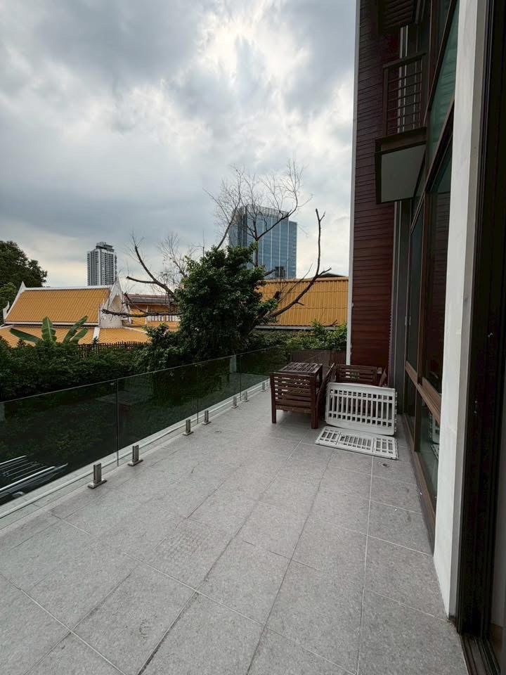 Luxury Townhome for Sale | Residence Sukhumvit 65 image
