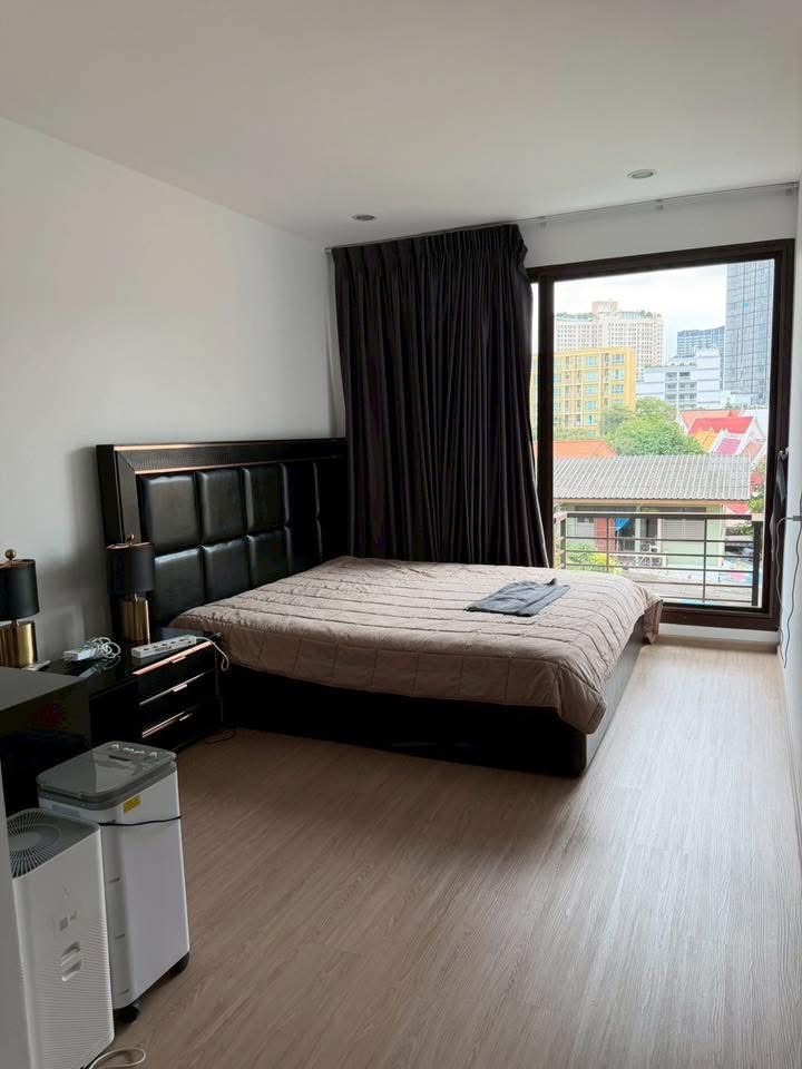 Luxury Townhome for Sale | Residence Sukhumvit 65 image