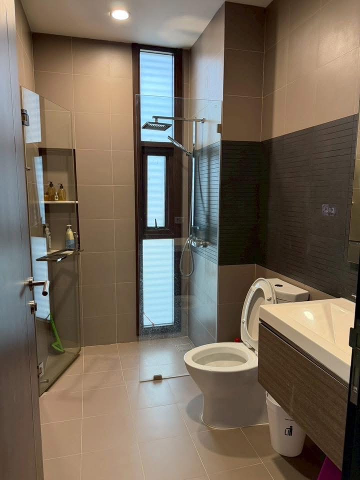 Luxury Townhome for Sale | Residence Sukhumvit 65 image