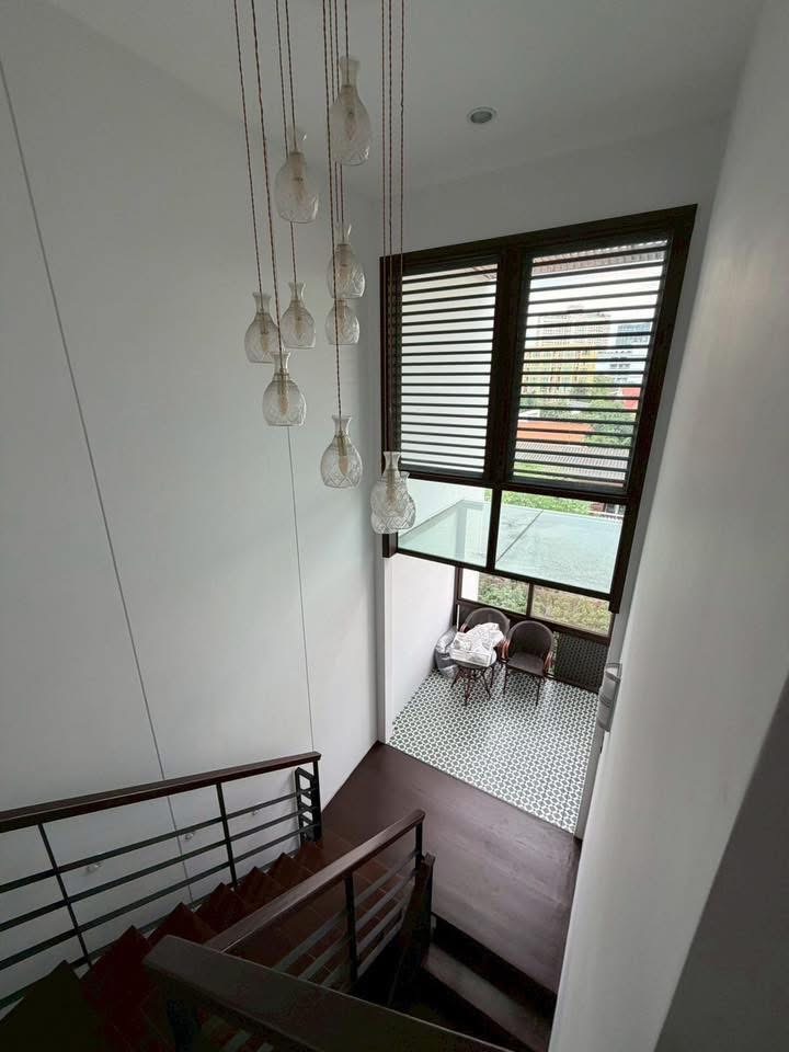 Luxury Townhome for Sale | Residence Sukhumvit 65 image