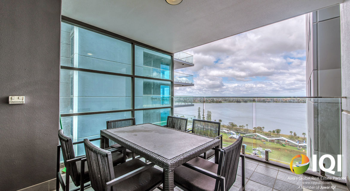 Luxury Apartment for Sale at Iconic Adagio Building! image