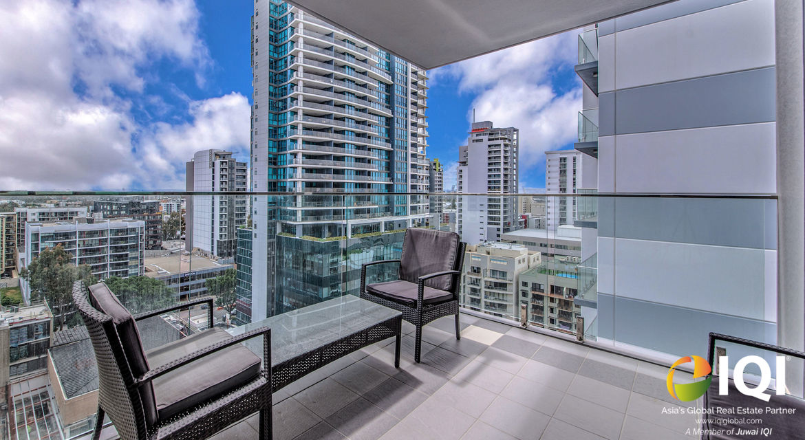 Luxury Apartment for Sale at Iconic Adagio Building! image
