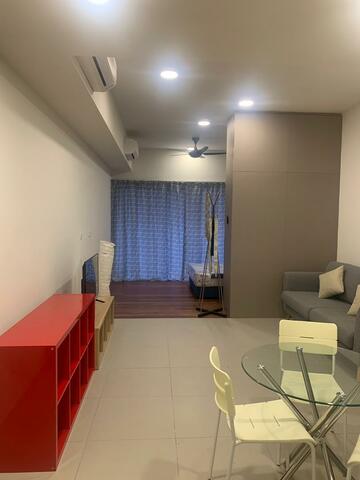 Biji Living (Seventeen Residences)