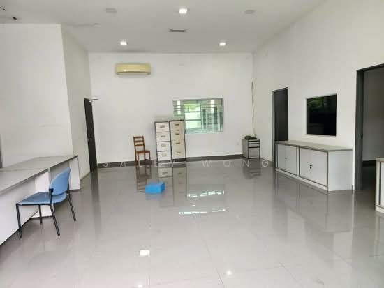 Jln perindustrian Mahkota Kwsn Industri Beranang, Selangor image