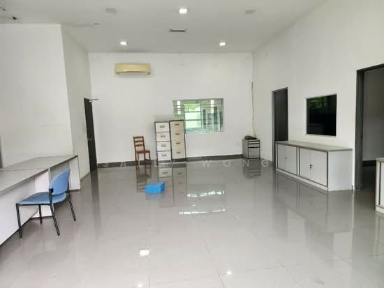 Jln perindustrian Mahkota Kwsn Industri Beranang, Selangor image