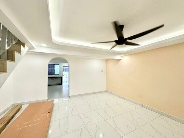 Tmn Plentong Baru 2 Sty Low Cost,Jln Cempaka,Masai,Renovated,Full Loan image