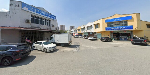 Taman Perindustrian Bukit Serdang image
