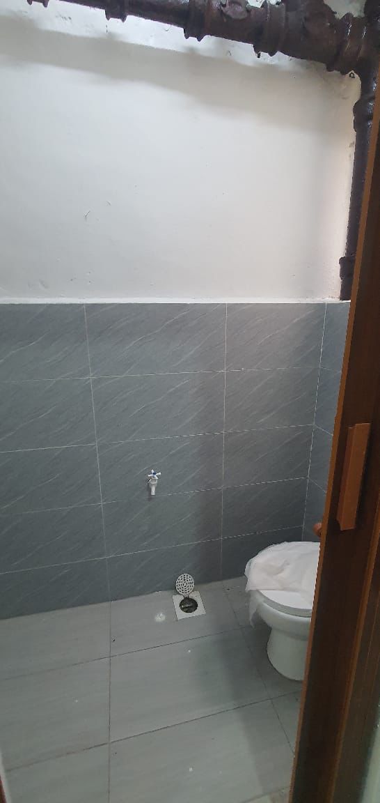 Taman Flora Height Low Cost Flat,Level 1,Corner Lot,SeriAlam,Masai image
