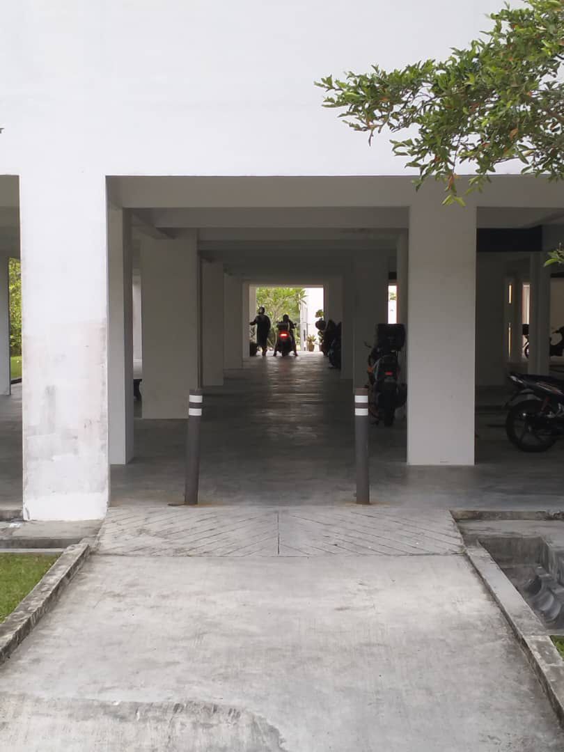 Pangsapuri Seri Nilam,Bandar Tiram,Level 1,Renovated,Ulu Tiram image