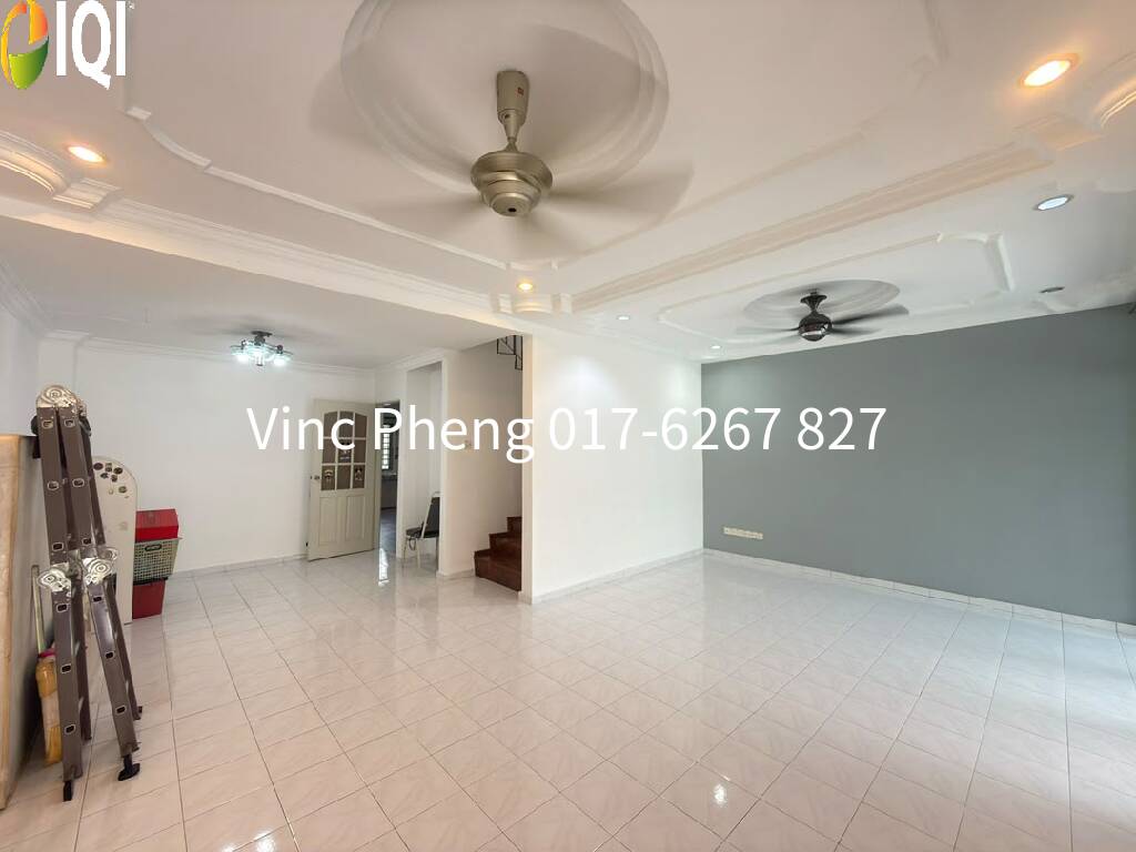 HOT DEAL! FULLY RENOVATED Terrace Below Bank Value @ Cheng Perdana image