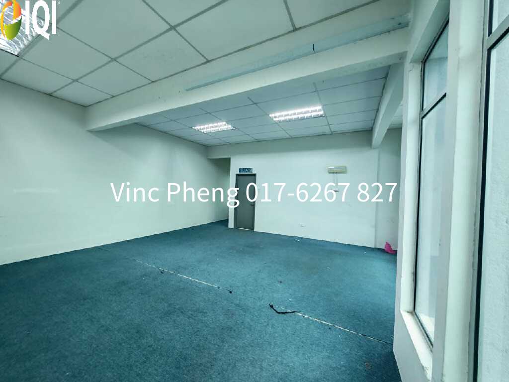 HIGH DEMAND CORNER Factory WITH OFFICE @ Ayer Keroh Melaka image