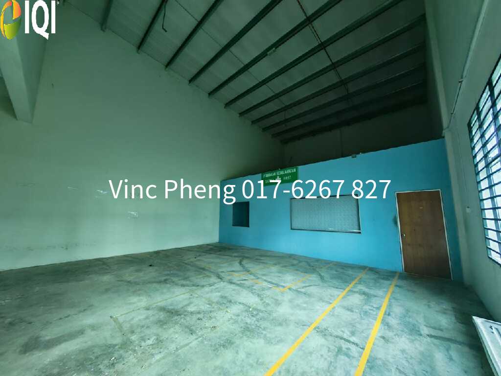CORNER Semi-D Factory W/EXTRA LAND @ Taman Tasik, Ayer Keroh Melaka image