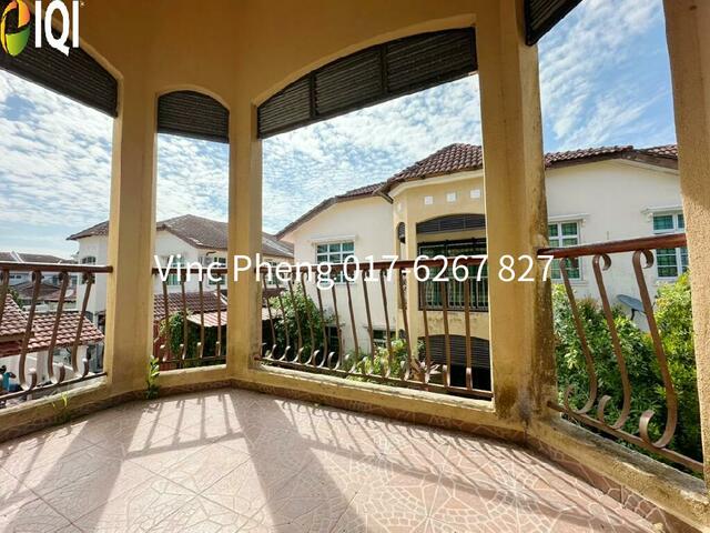 RENOVATED STRATEGIC AREA HIGH VALUE Semi-D @ Ujong Pasir Melaka image