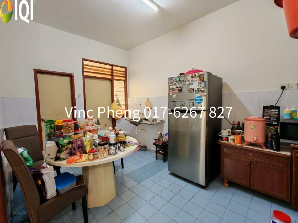 SPACIOUS CORNER LOT Terrace @ Muzaffar Heights, Ayer Keroh image