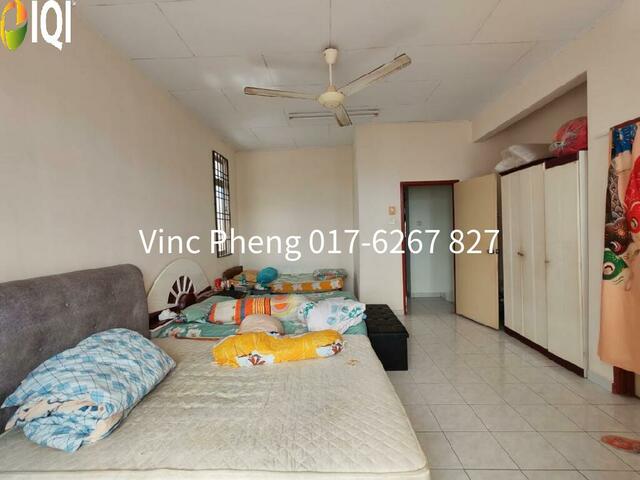 SPACIOUS CORNER LOT Terrace @ Muzaffar Heights, Ayer Keroh image