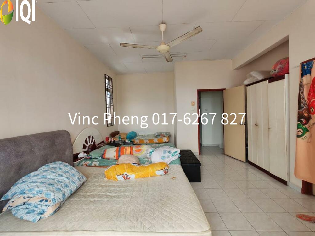 SPACIOUS CORNER LOT Terrace @ Muzaffar Heights, Ayer Keroh image