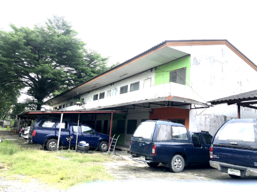 Land for Sale with Staff Accomodation Building and Warehouse Wat Phai Lueang Bangbuathong Nonthaburi image