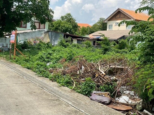 Land for Sale: 644 Sq.m. by ya image