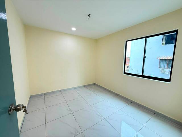 Bandar Selesa Jaya Low Cost Flat,Blk 5,Level 1,Skudai,Renovated image