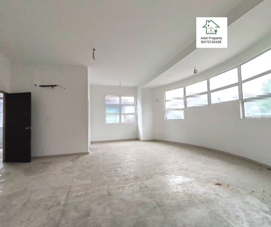 2.5 Storey Semi D House image