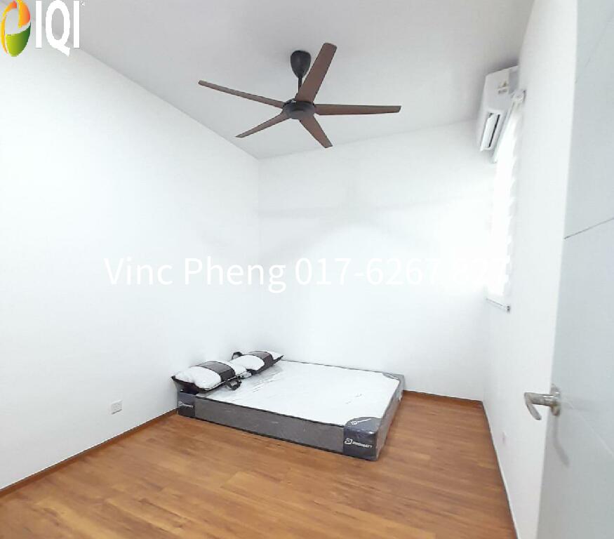 MOVE IN READY Condo @ Admiral Residences Melaka image