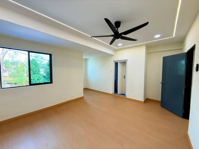 Taman Skudai Baru 2 Sty Terrace,Jalan Hang Kasturi,Skudai,Renovated
