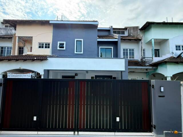 Taman Skudai Baru 2 Sty Terrace,Jalan Hang Kasturi,Skudai,Renovated