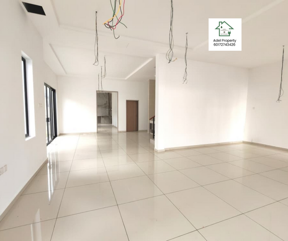 2.5 Storey Semi D House photo