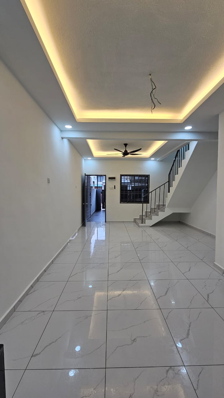 Taman Delima Kluang 2 Sty Low Cost,Kluang Town,Johor Bahru,Renovated image