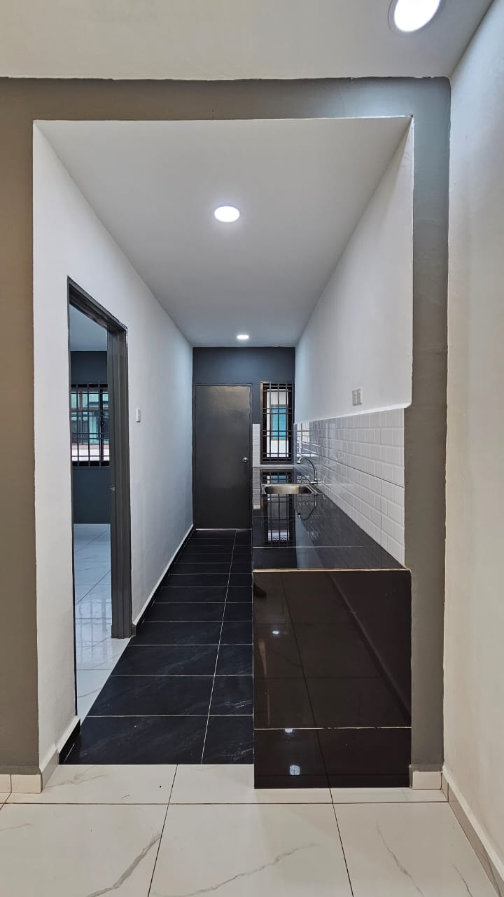 Taman Delima Kluang 2 Sty Low Cost,Kluang Town,Johor Bahru,Renovated image