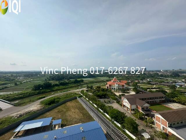 AFFORDABLE FREEHOLD Condo @ Ambience Residence Melaka image
