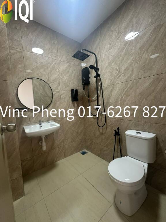 AFFORDABLE FREEHOLD Condo @ Ambience Residence Melaka image