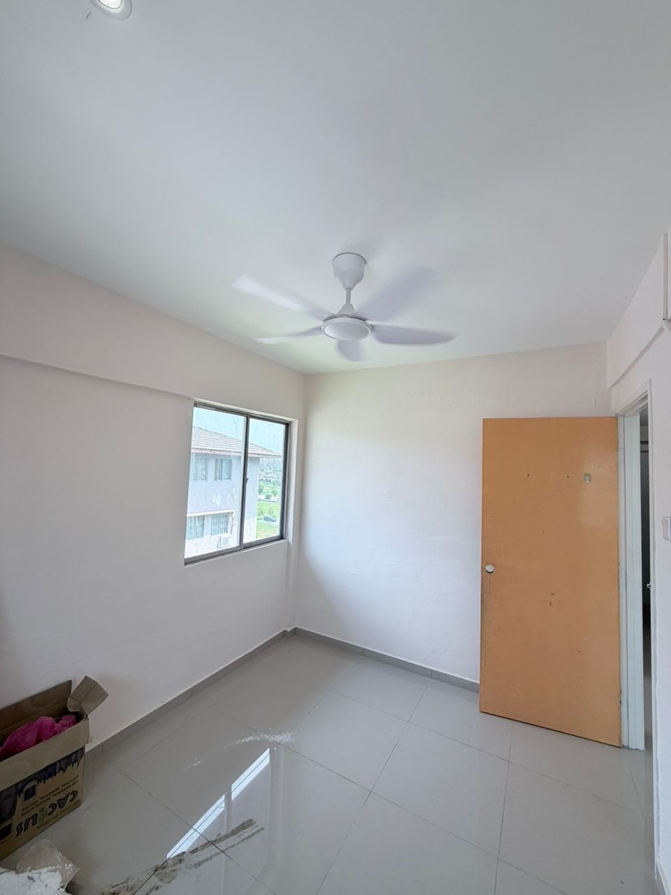 Taman Rinting Low Cost Flat,Jalan Ketapang,Masai,Level 5,Renovated image
