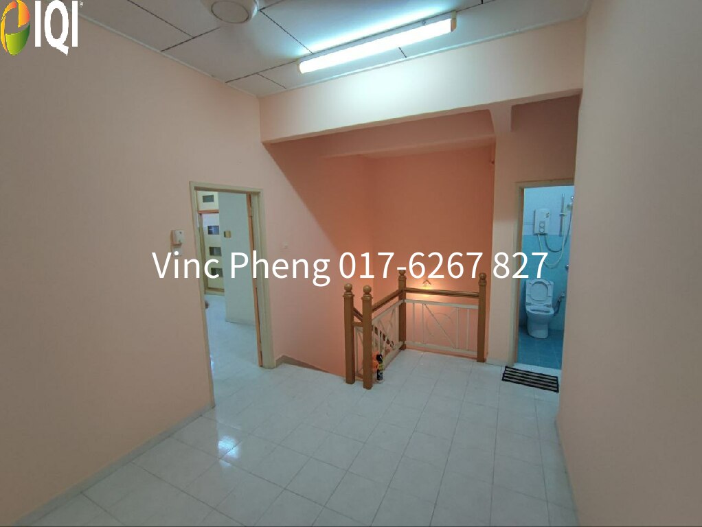 STRATEGIC FREEHOLD 2 Storey Terrace @ Seri Jati Batu Berendam Melaka image