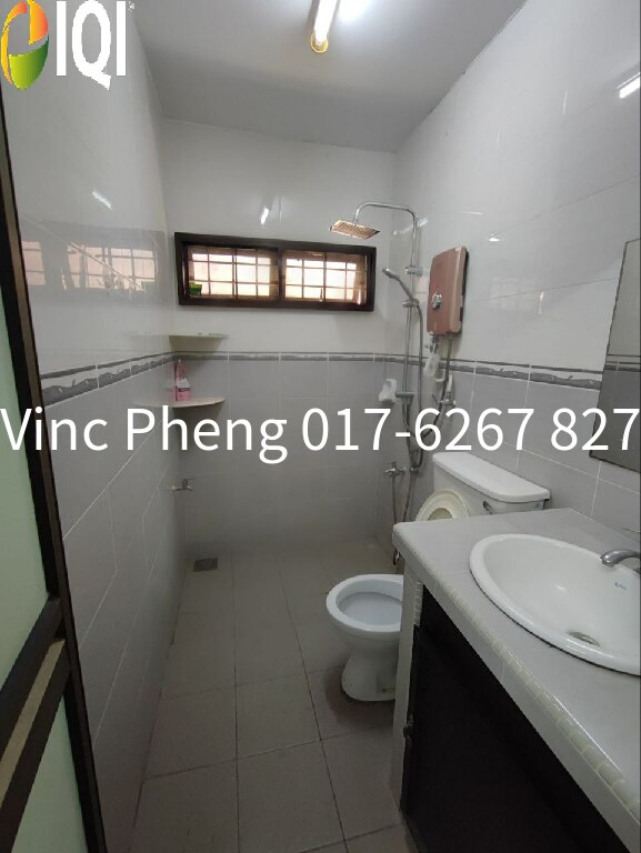 STRATEGIC FREEHOLD 2 Storey Terrace @ Seri Jati Batu Berendam Melaka image
